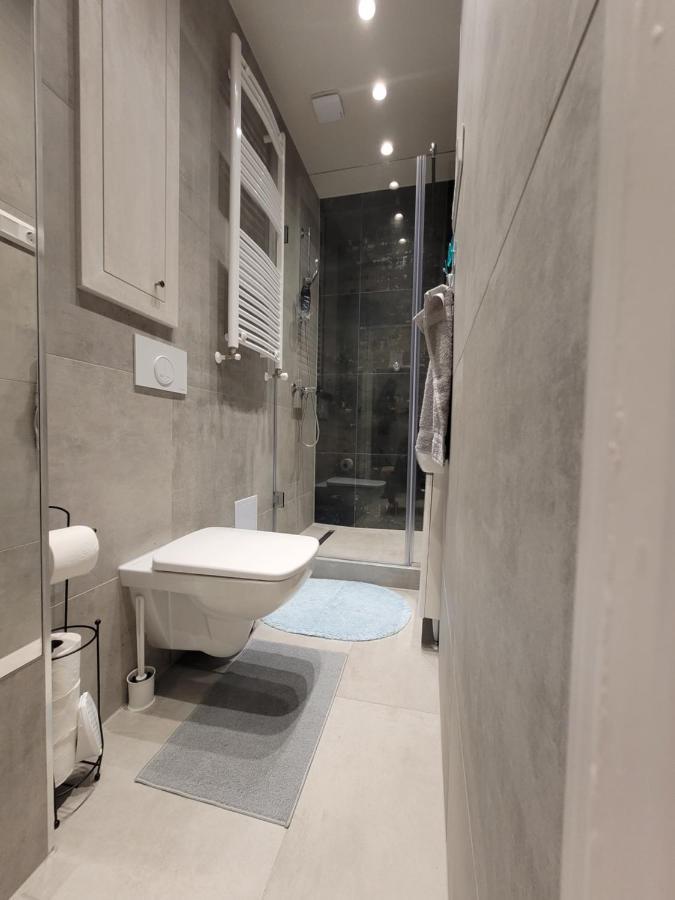 Lara II Apartman Debrecen Luaran gambar
