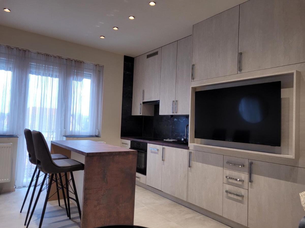 Lara II Apartman Debrecen Luaran gambar